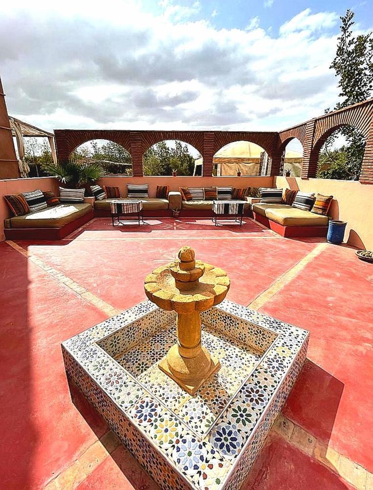 Riad Darga Rouge Ouled Bouzid Camera foto